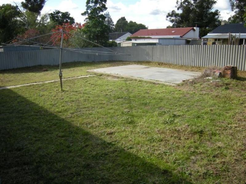 33 Winchester Road, Armadale WA 6112