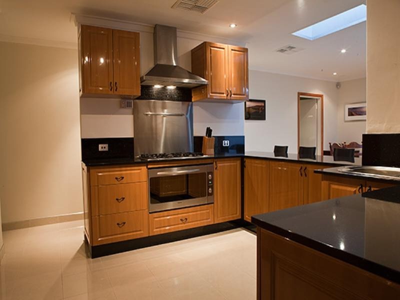 61 Harrison Road, Mount Richon WA 6112