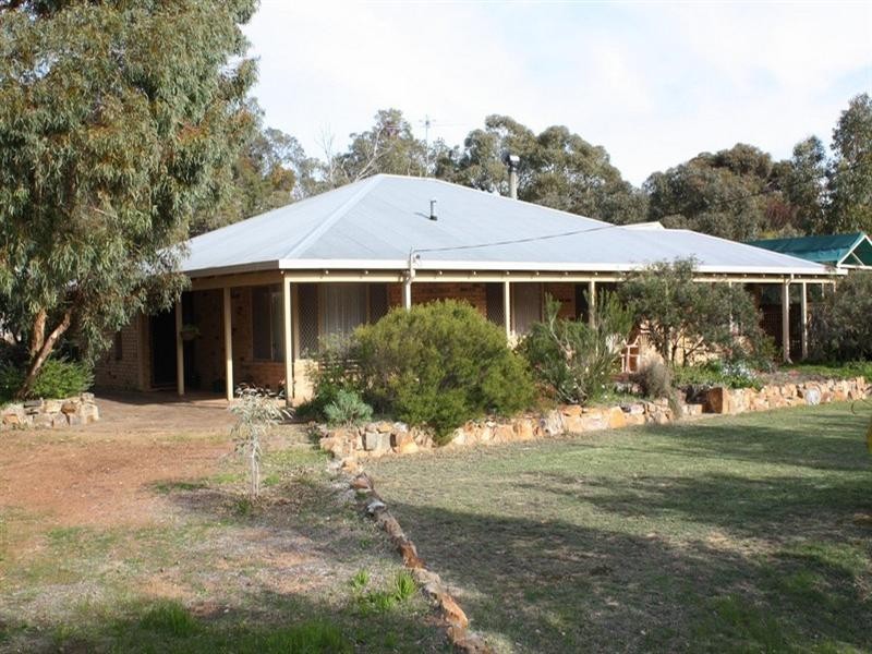 79 Beenyup Road, Byford WA 6122