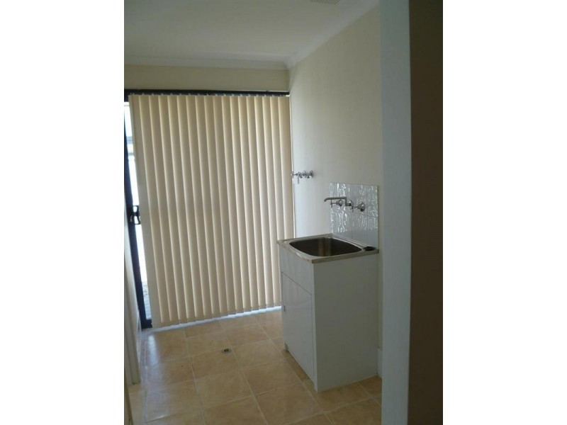 16 Voltaire Way, Secret Harbour WA 6173