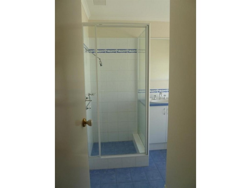 16 Voltaire Way, Secret Harbour WA 6173