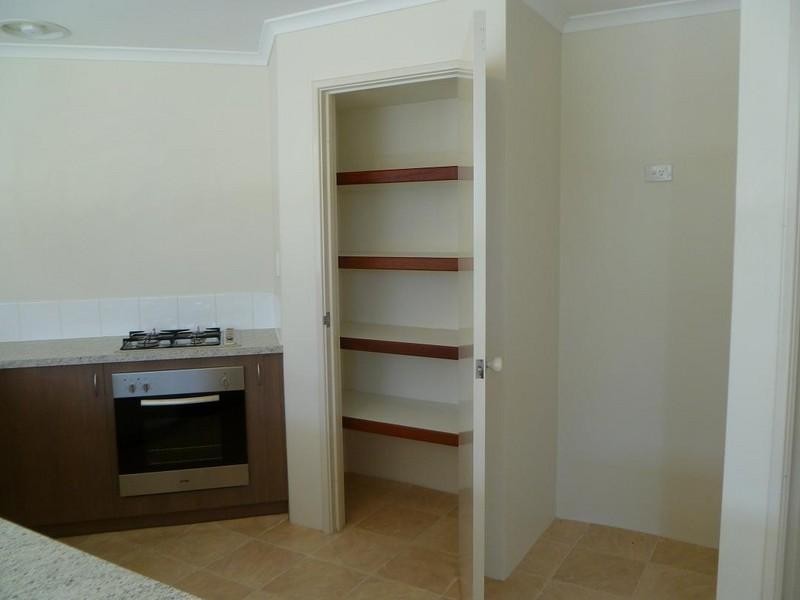 16 Voltaire Way, Secret Harbour WA 6173