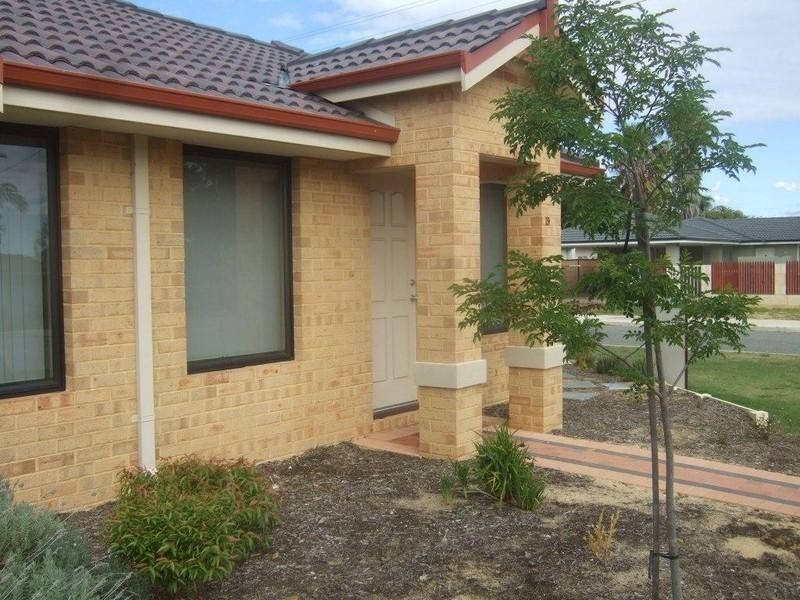 19/91 Lowanna Way, Armadale WA 6112