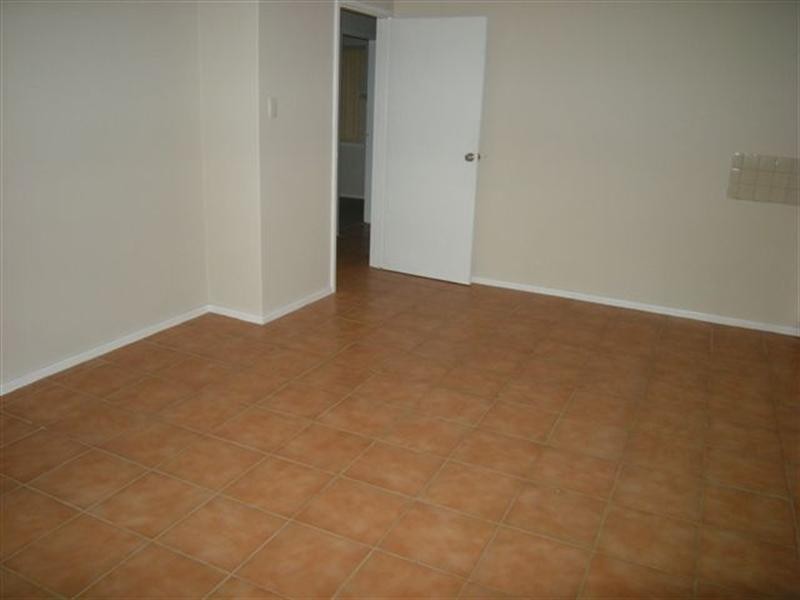 9 Patfield Place, Kelmscott WA 6111