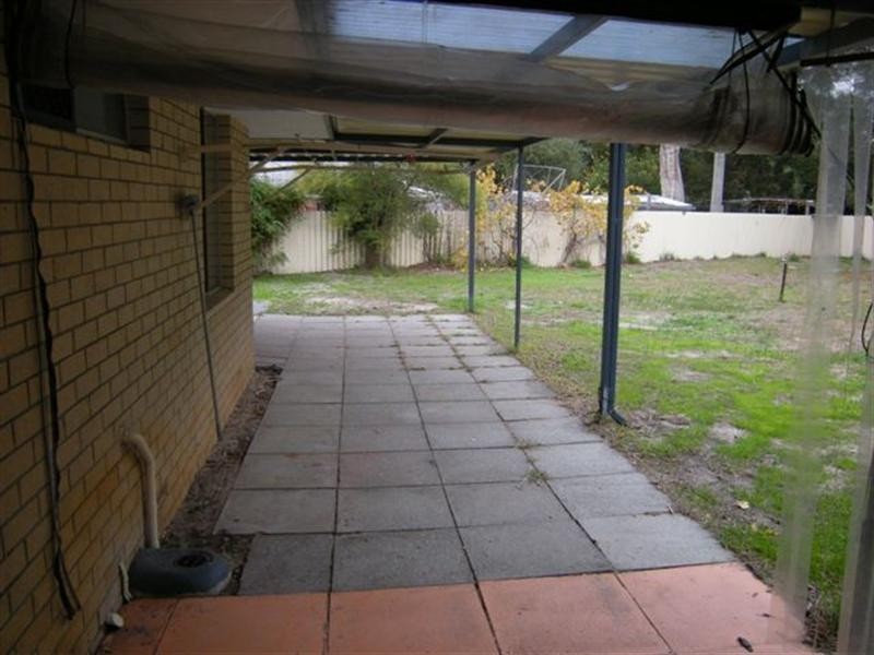 9 Patfield Place, Kelmscott WA 6111