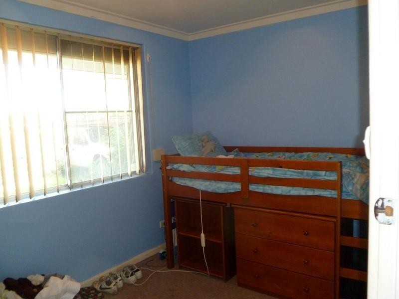 5 Tomlinson Place, Armadale WA 6112