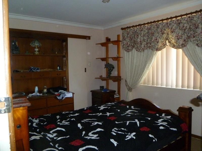 5 Tomlinson Place, Armadale WA 6112