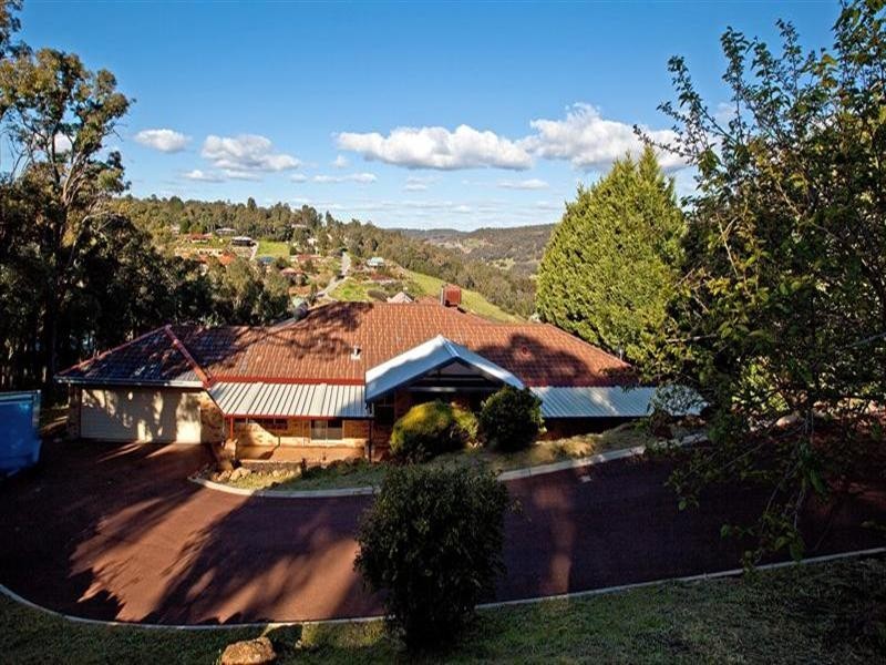 20 Norman Road, Roleystone WA 6111