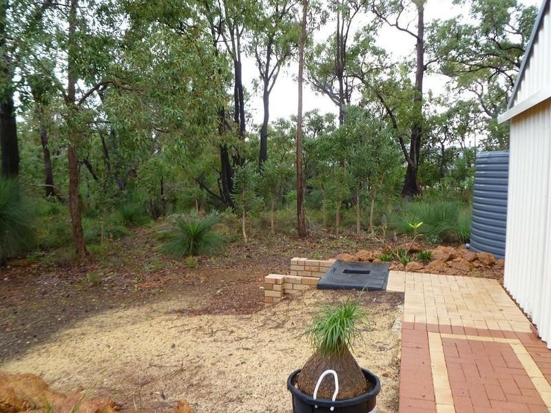 30 Dumas Drive, Bedfordale WA 6112