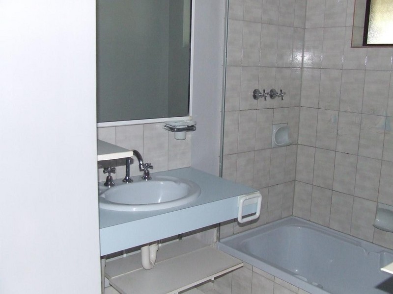 56 Seville Drive, Seville Grove WA 6112