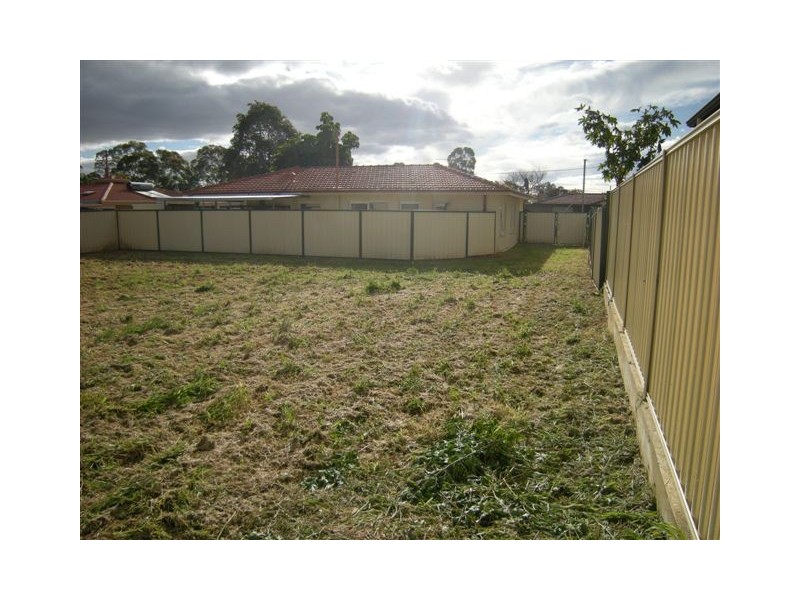 32A Angelo Street, Armadale WA 6112