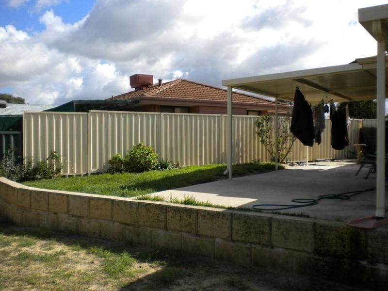 58 Bodicoat Drive, Brookdale WA 6112