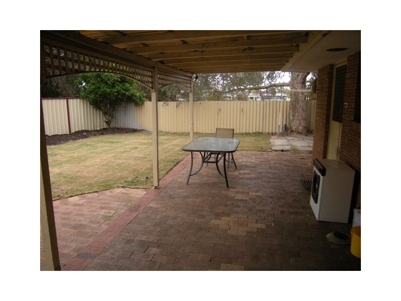 30B Brumby Place, Armadale WA 6112