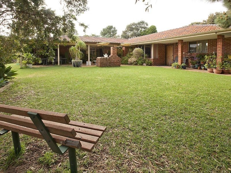 101 Carawatha Avenue, Mount Nasura WA 6112