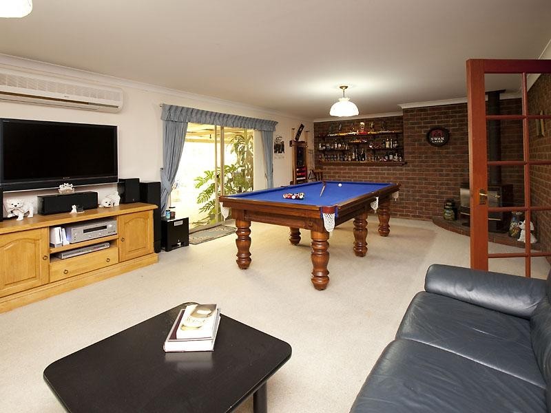 101 Carawatha Avenue, Mount Nasura WA 6112