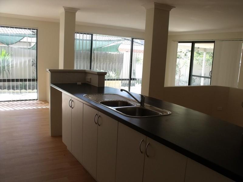 19 Jonquil Loop, Seville Grove WA 6112