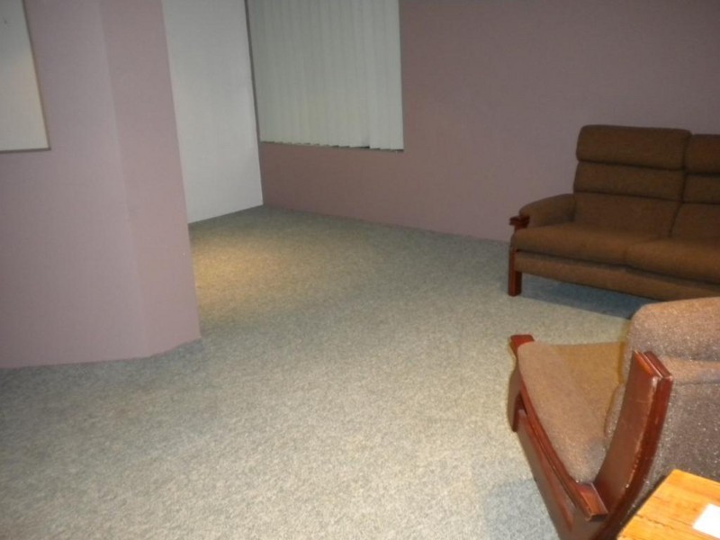 25 Reveley Close, Seville Grove WA 6112