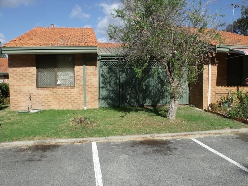 45/70 Marlboro Road, Swan View WA 6056