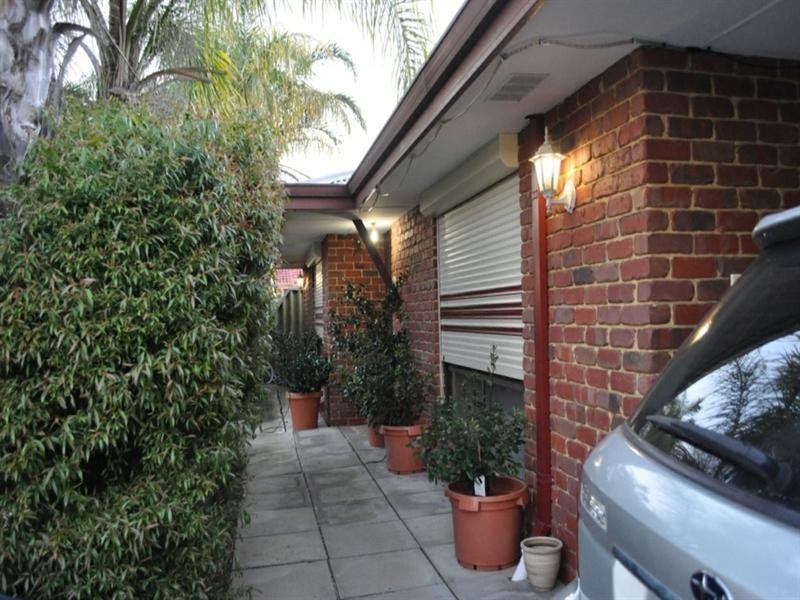 5 Sittella Plaza, Brookdale WA 6112