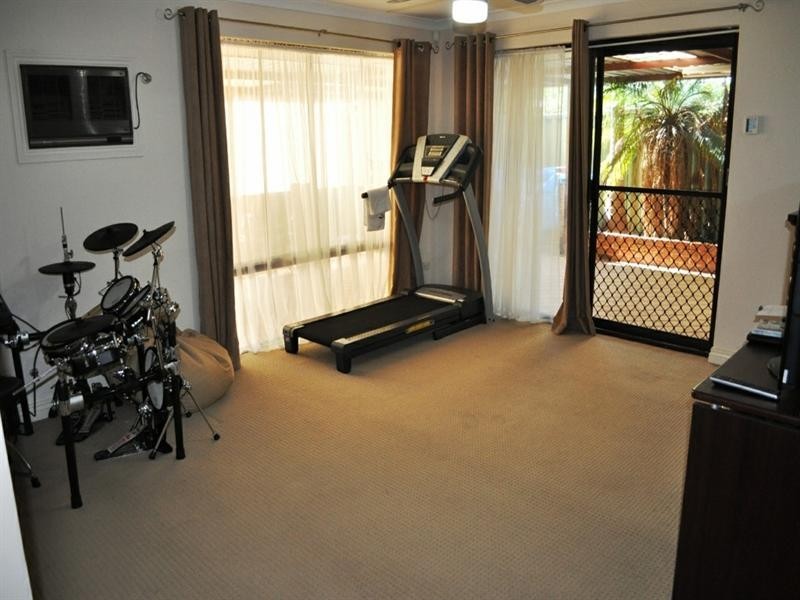 5 Sittella Plaza, Brookdale WA 6112