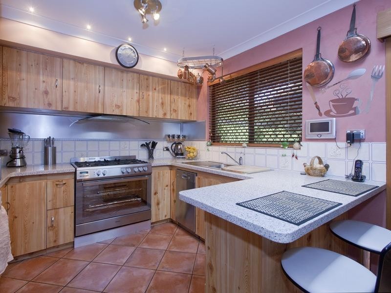 21 Hillegine Court, Gosnells WA 6110