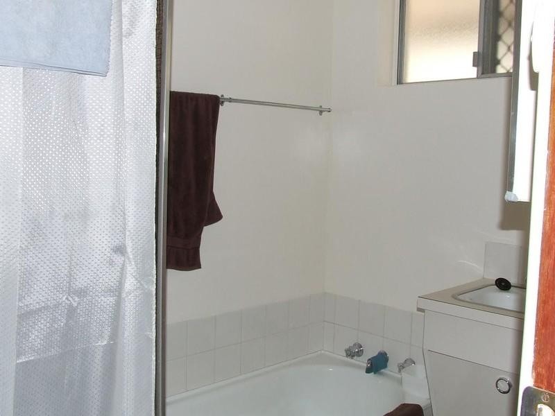 16 Toorak Road, Armadale WA 6112