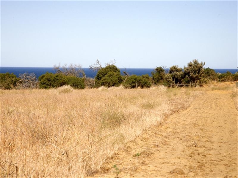 259 Cargeeg Bend, White Peak WA 6532