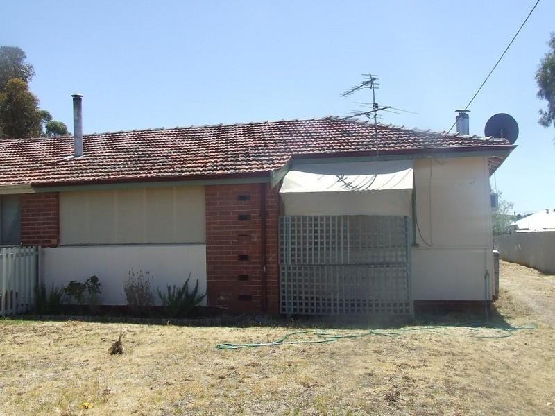 2/7 Fall Street, Brookton WA 6306