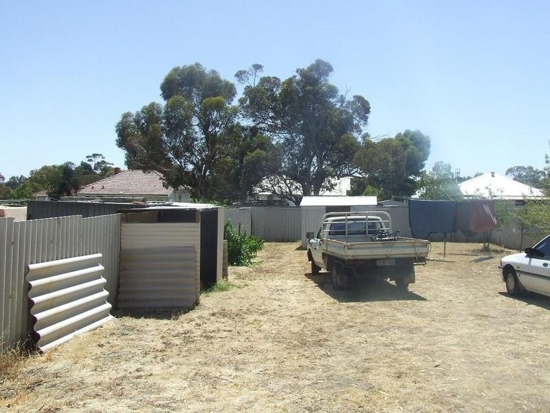 2/7 Fall Street, Brookton WA 6306