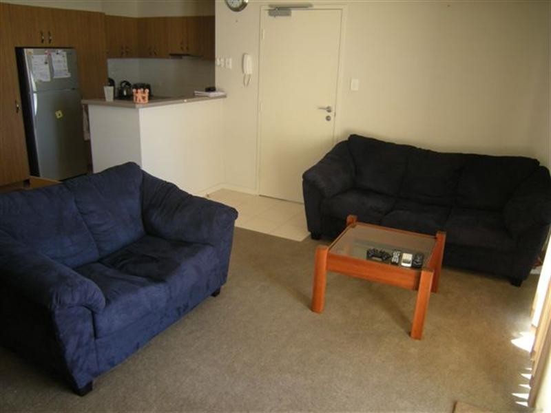 9/105 Wentworth Parade, Success WA 6164