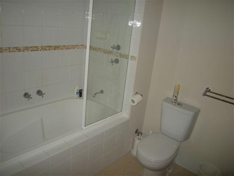 9/105 Wentworth Parade, Success WA 6164