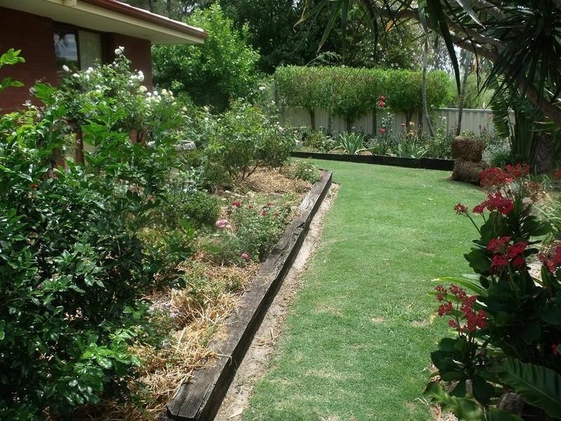 18 Willowmead Way, Kelmscott WA 6111