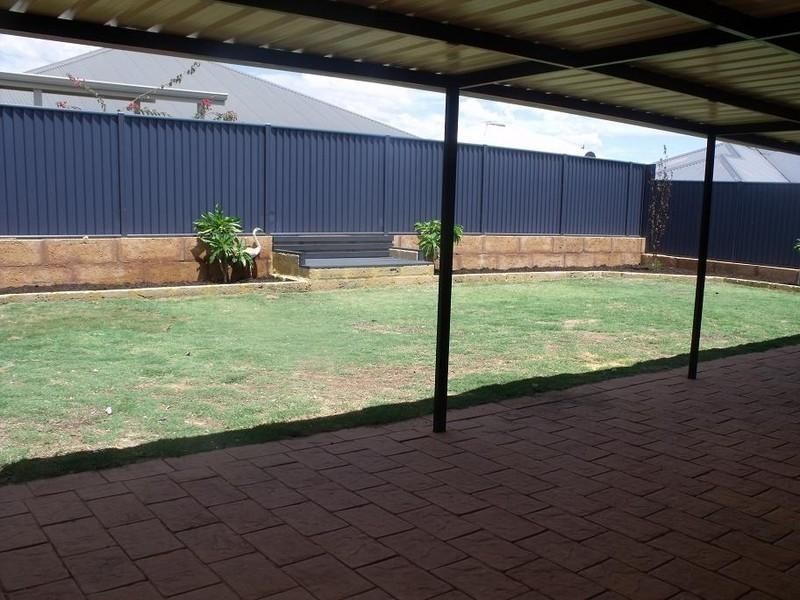 15 Bunya Green, Byford WA 6122