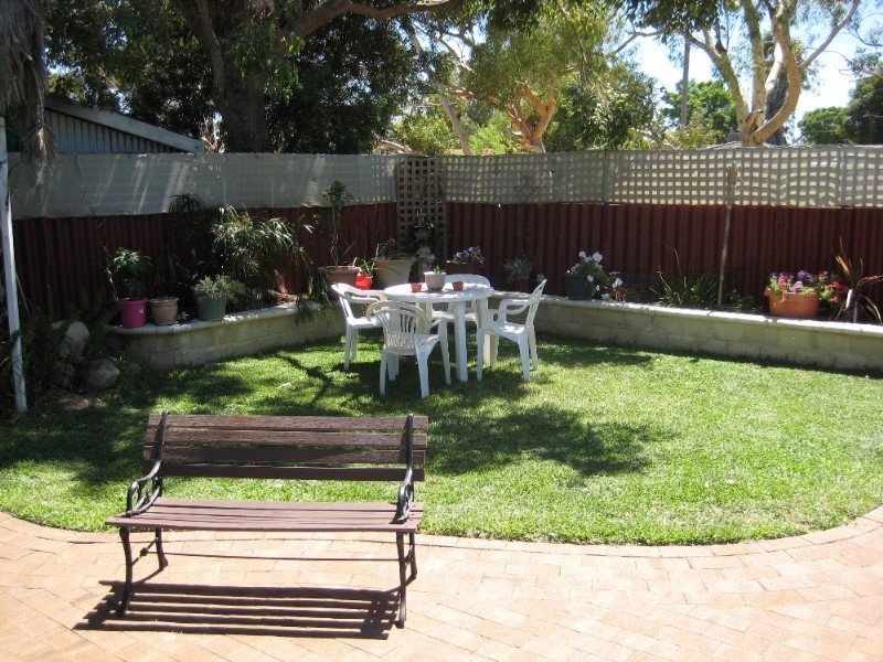 38 Cowan Street, Armadale WA 6112