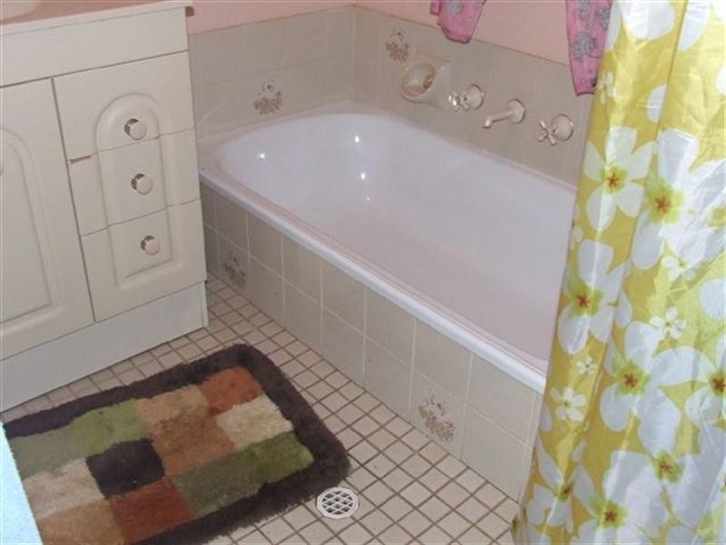 1 Bell Court, Armadale WA 6112