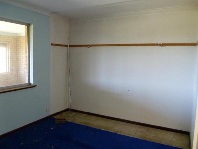 42 Angorra Road, Mount Nasura WA 6112