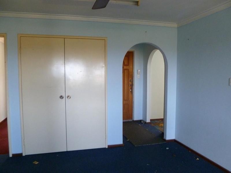 42 Angorra Road, Mount Nasura WA 6112