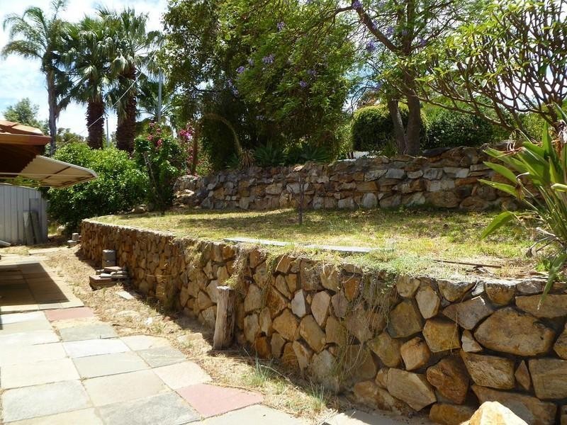 42 Angorra Road, Mount Nasura WA 6112