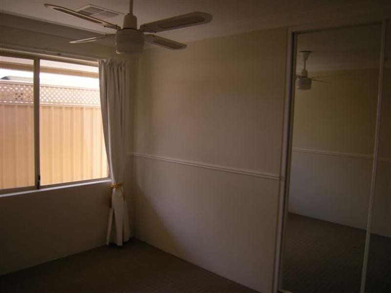 11 Kara Court, Seville Grove WA 6112