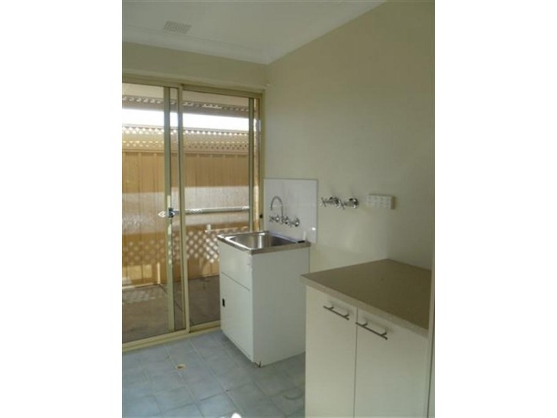 11 Kara Court, Seville Grove WA 6112