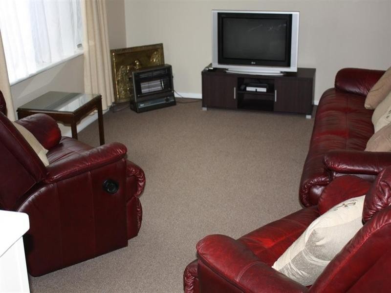 12 May Close, Armadale WA 6112