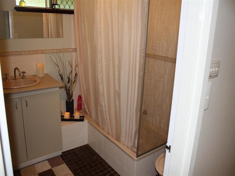 12 May Close, Armadale WA 6112