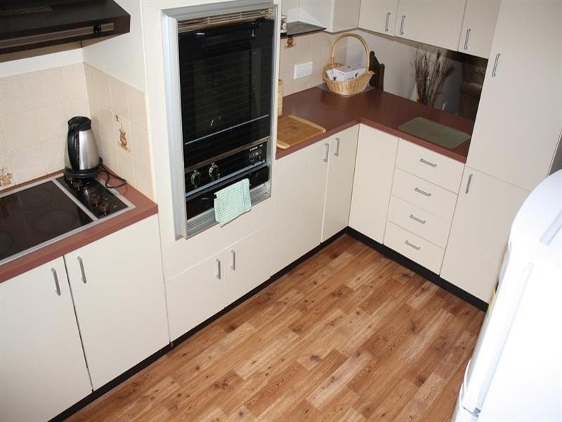 12 May Close, Armadale WA 6112