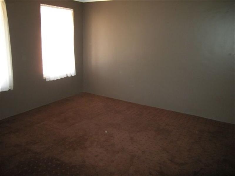 8 Vickers Pass, Byford WA 6122