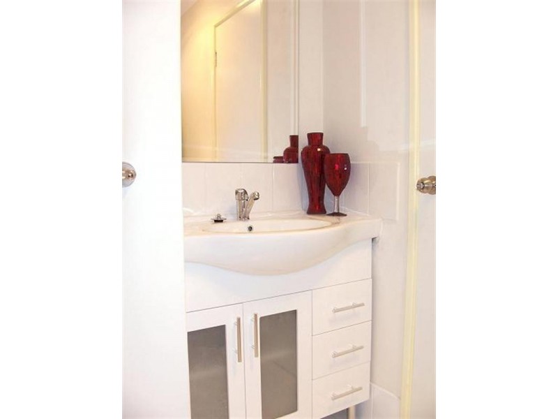 16 Bodicoat Drive, Brookdale WA 6112