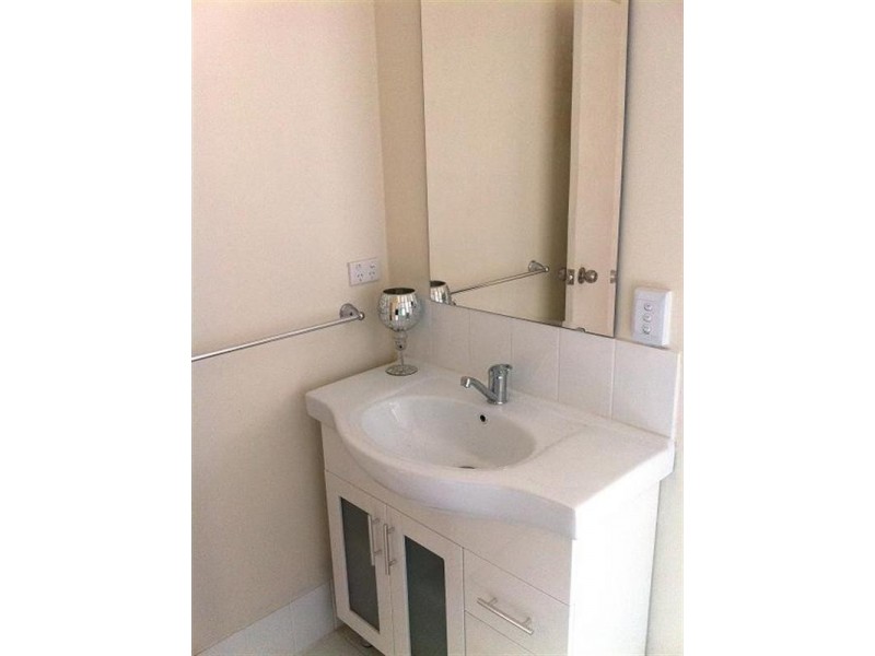 16 Bodicoat Drive, Brookdale WA 6112