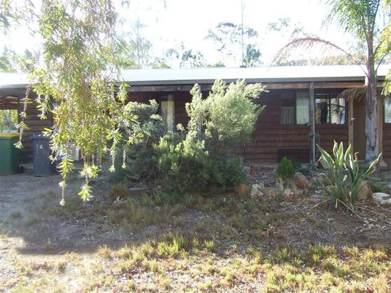 11/2 Eighth Road, York WA 6302