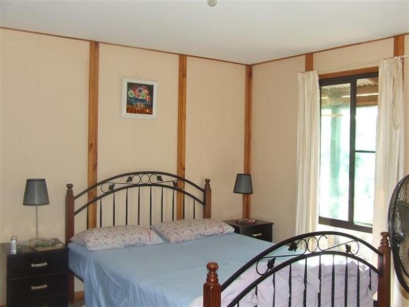 11/2 Eighth Road, York WA 6302