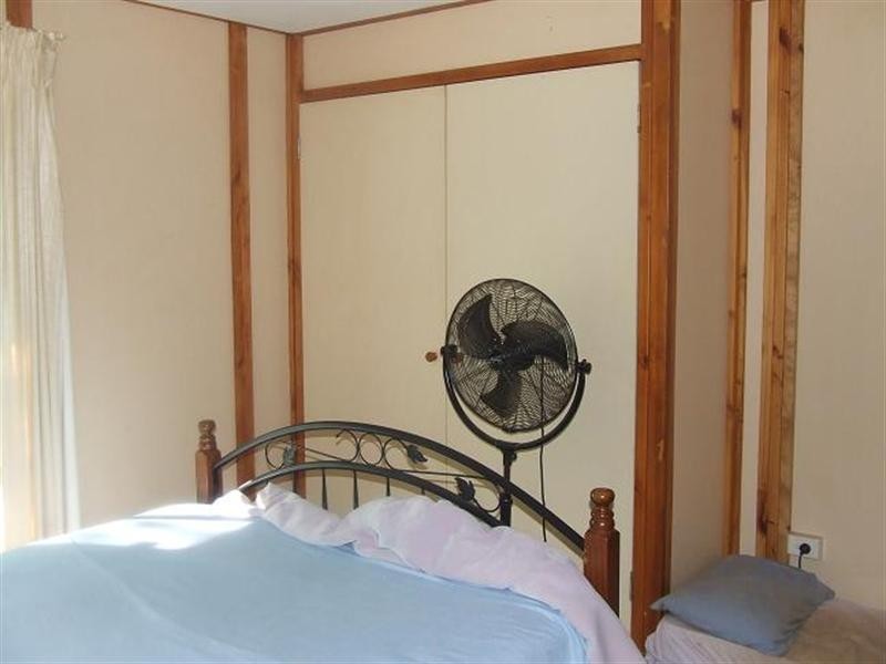 11/2 Eighth Road, York WA 6302