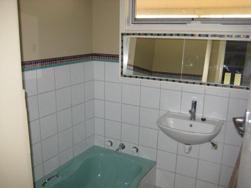 16 Brackley Road, Armadale WA 6112